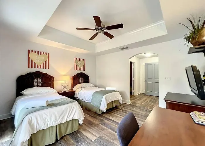 1300 Seven Eagles At Reunion 3 Bed Condo