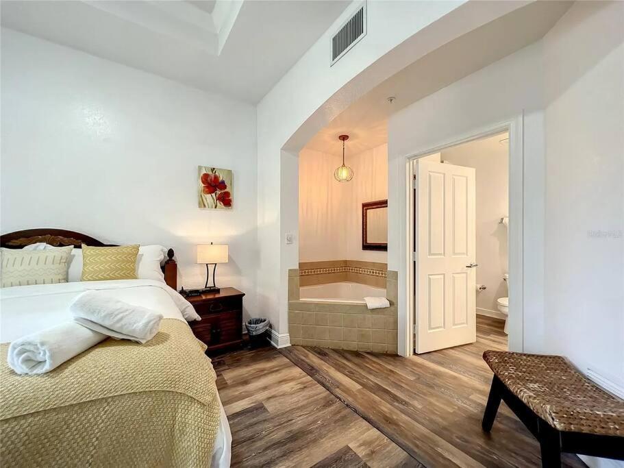 1300 Seven Eagles At Reunion 3 Bed Kissimmee